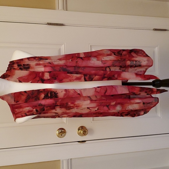 2 piece Susan Graver top and long sheer Vest - Picture 4 of 13